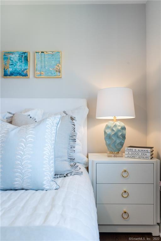 Building Photo - 201 Main St