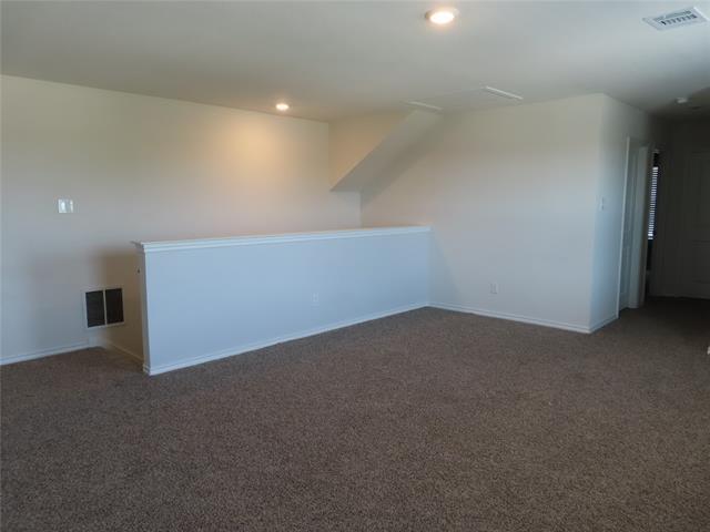 Building Photo - 3037 Zinnia St