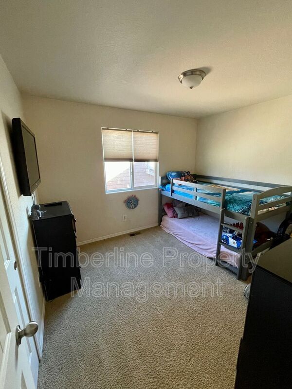 Building Photo - 11505 Wildwood Ridge Dr