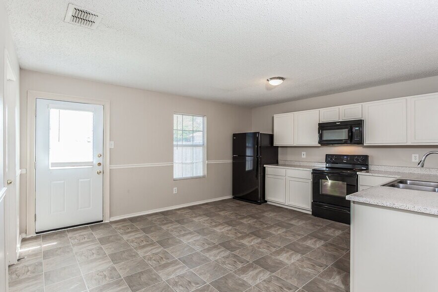 Building Photo - 918 Anvil Creek Dr