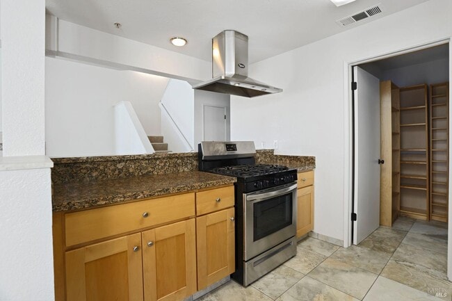 Building Photo - 219 Sea Crest Cir