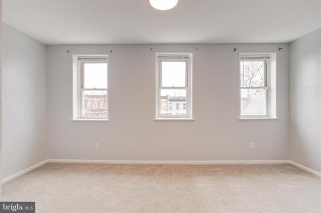 Building Photo - Newly Renovated Three-Bedroom House In Bal...