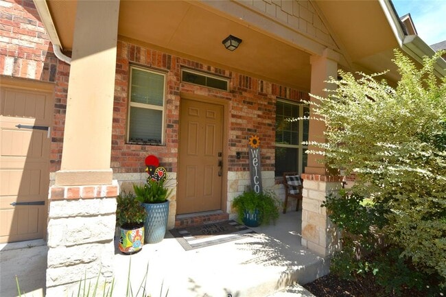 Building Photo - 167 Patriot Dr