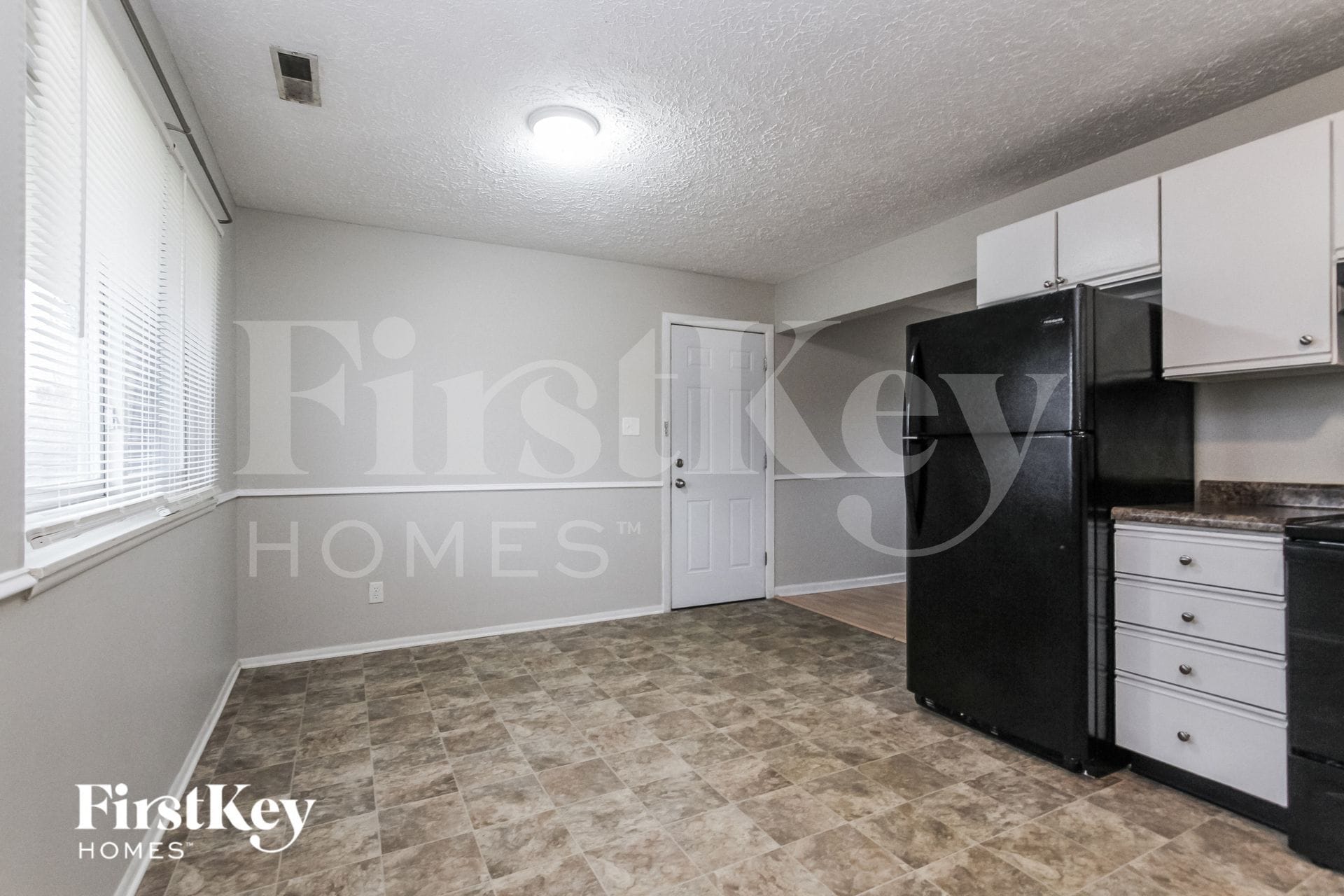 Building Photo - 416 Ada Ln