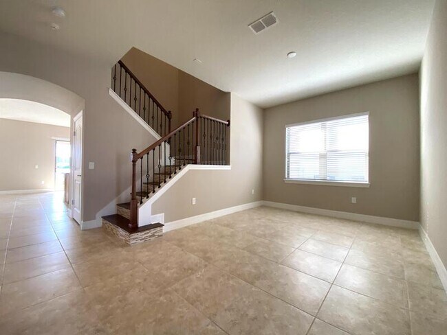 Building Photo - 11316 Lemon Lake Blvd