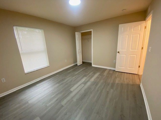 Building Photo - 21 Bickwick Ln