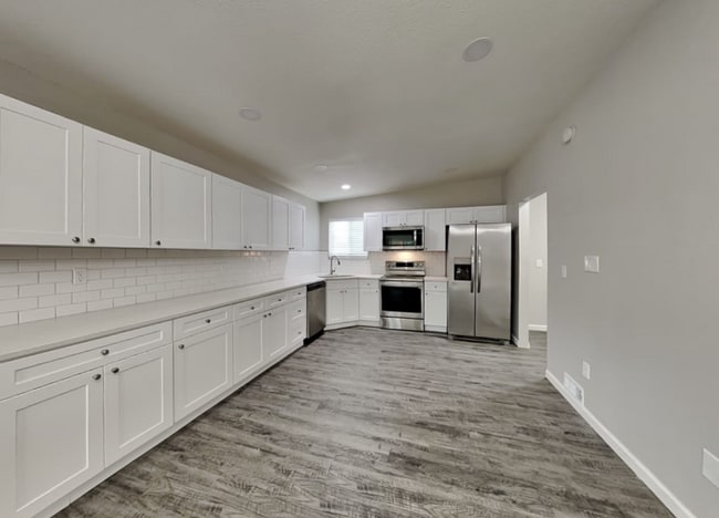 Building Photo - 4338 McGrew Cir