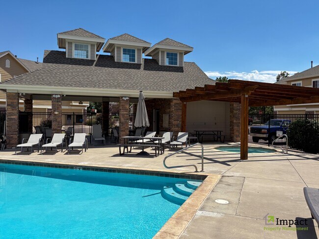 Building Photo - 16071 E Geddes Dr