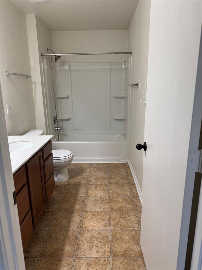 Building Photo - 13604 Abraham Lincoln St