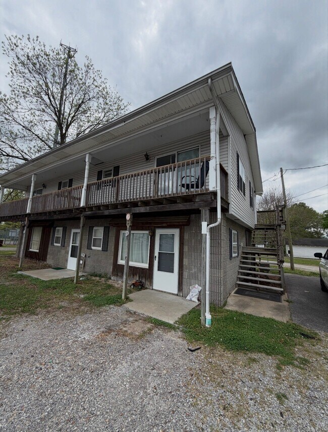 Building Photo - 3502 1/2 Lovelaceville Rd