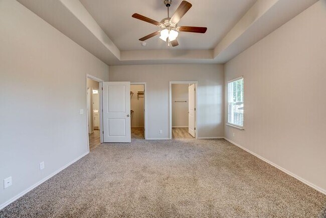 Building Photo - 3/2/2 Brand New Luxury Patio Home