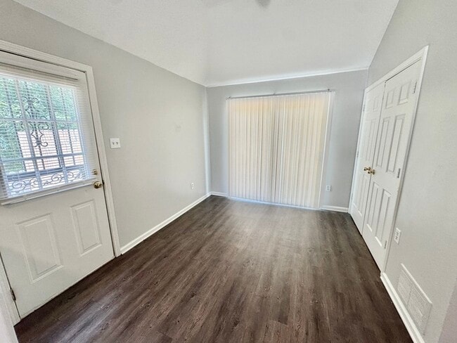 Building Photo - 4386 Elysian Dr