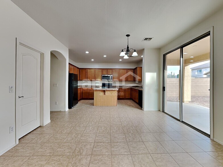 Building Photo - 18015 W Carol Ave