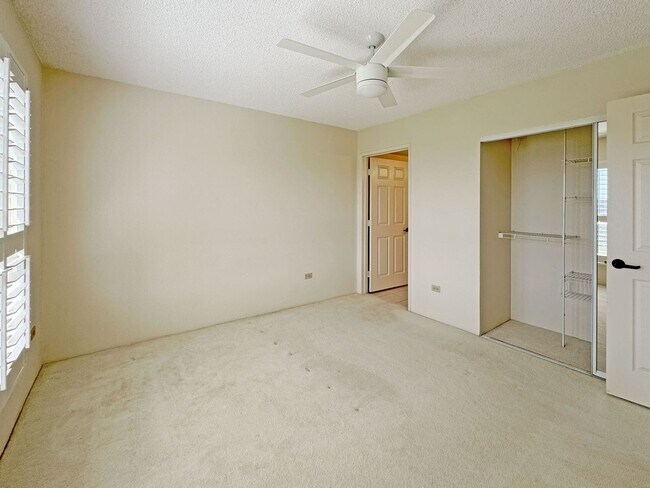 Building Photo - 3075 Ala Poha Pl