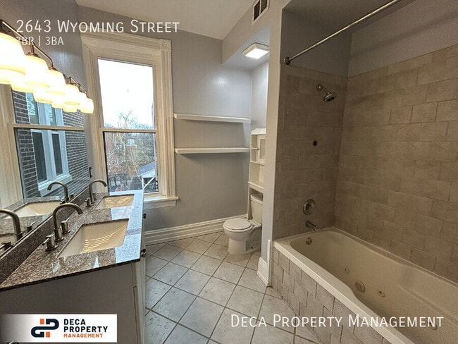 Building Photo - 2643 Wyoming St