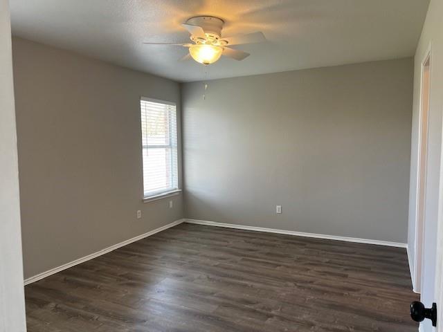 Building Photo - 1301 Misty Dr