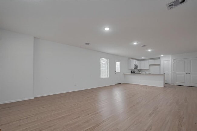 Building Photo - 24119 Maple Turn Ln