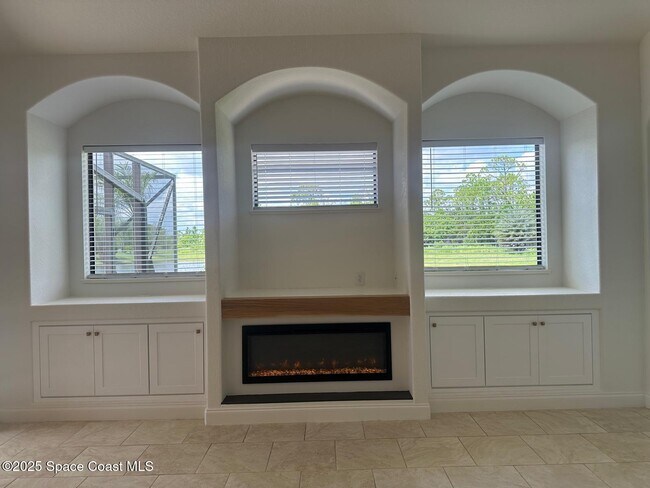 Building Photo - 5118 Duson Way