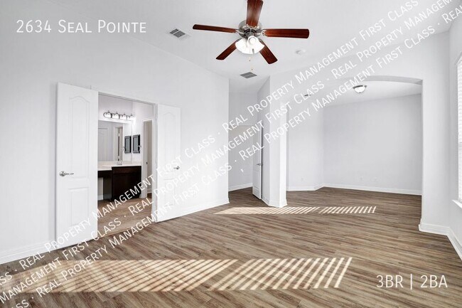 Building Photo - 2634 Seal Pointe