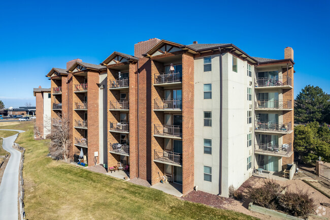 Primary Photo - 2397 S Xanadu Way
