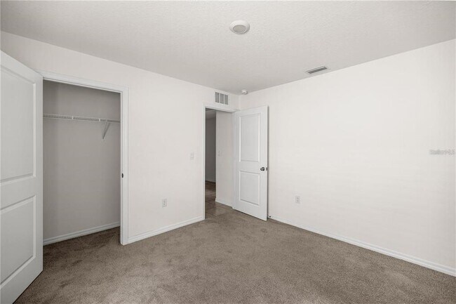 Building Photo - 8904 SW 50th Ter