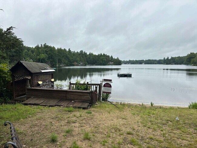 Building Photo - Peaceful Waterfront Living: 2-Story Home on River Road with Ample Outdoor Storage & Water Extras!