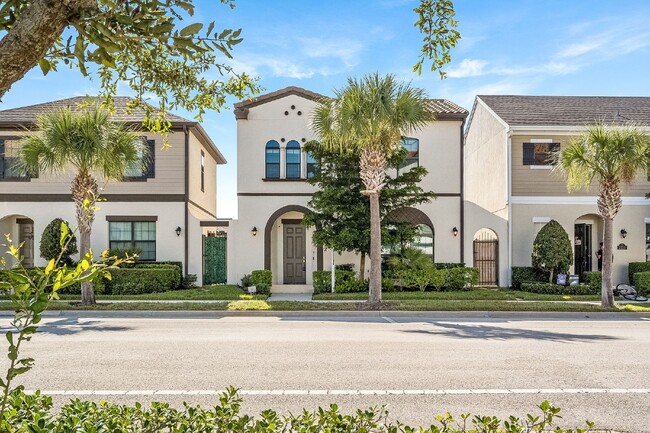 Building Photo - Live in the gorgeous, desirable Arrivas Vi...