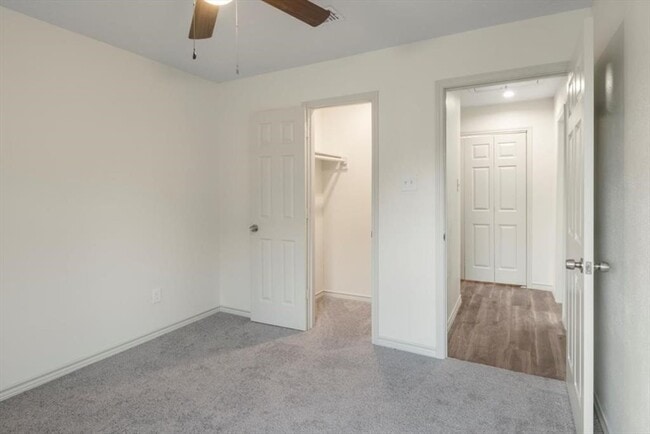 Building Photo - 1207 Whispering Pine Dr