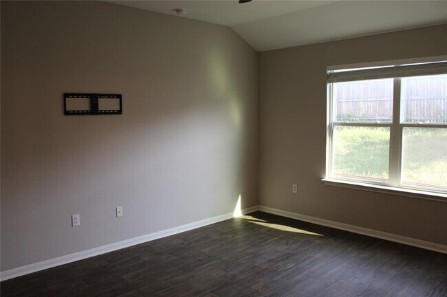 Building Photo - 12217 Riprap Dr