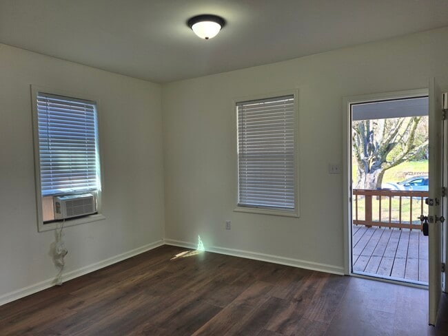 Building Photo - 2200 Cansler Ave