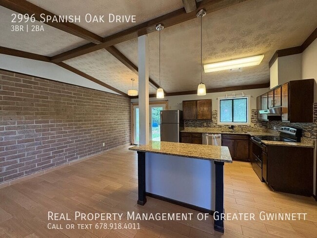 Building Photo - 2996 Spanish Oak Dr SW