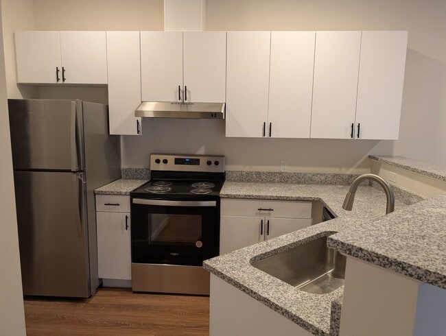 Building Photo - Charming 2BR Condo in Dardenne Prairie