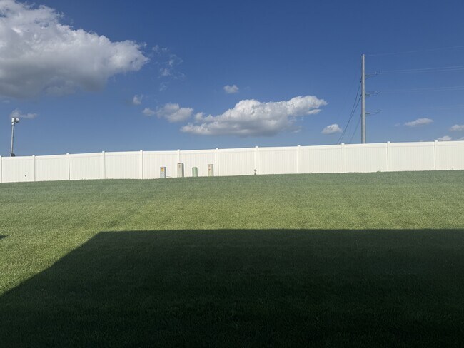 Building Photo - 6228 Las Verdes Ln
