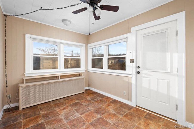 Building Photo - 179 Serrano Ave