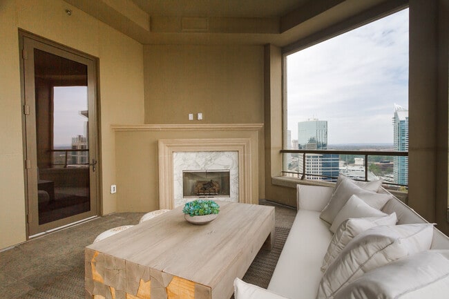 Building Photo - 3376 Peachtree Rd