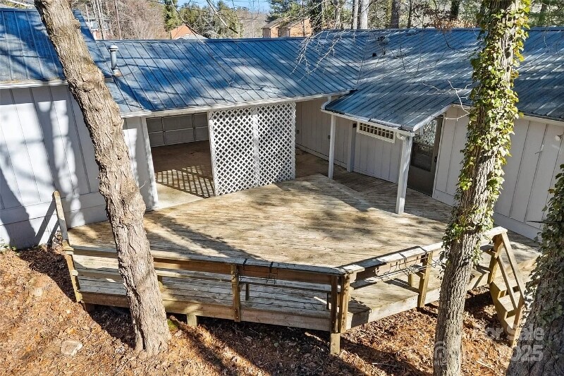 Building Photo - 550 Kinross Dr