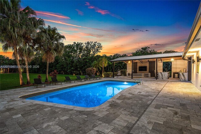 Building Photo - 13900 Mustang Trail