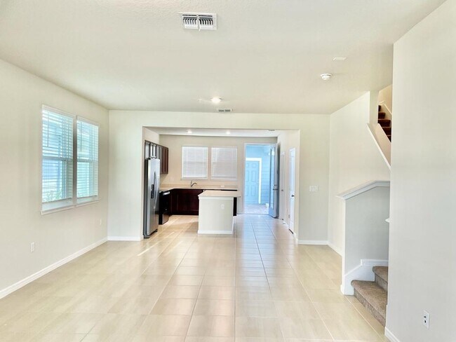 Building Photo - Townhome Isles of Lake Nona