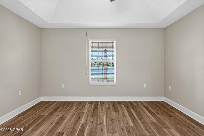 Building Photo - 114 Lakeridge Dr