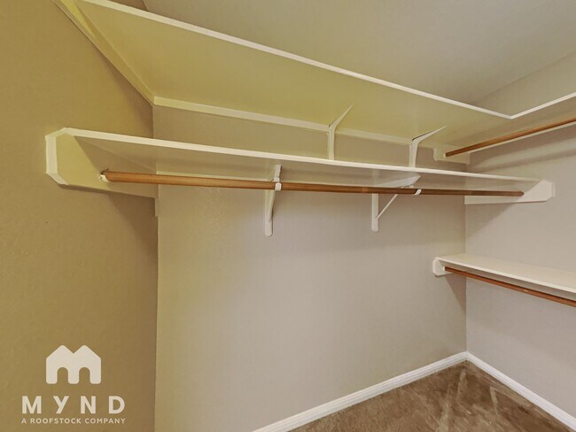 Building Photo - 2800 Single Trace Ct