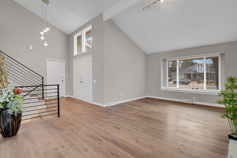 Building Photo - 8278 E Long Pl