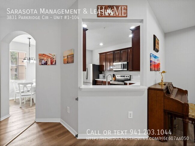 Building Photo - 3831 Parkridge Cir