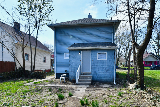 Building Photo - 1145 N Belleview Pl