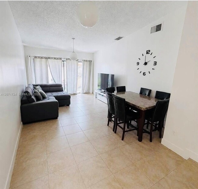 Building Photo - 9614 SW 148th Ct
