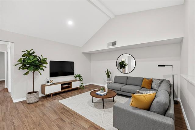 Building Photo - 4629 Chapman St