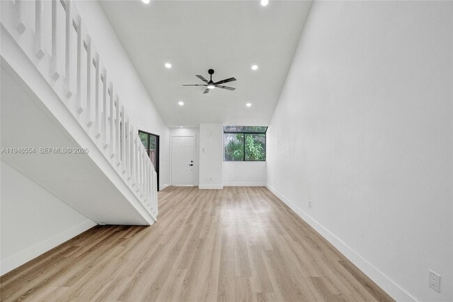 Building Photo - 1846 Racquet Ct