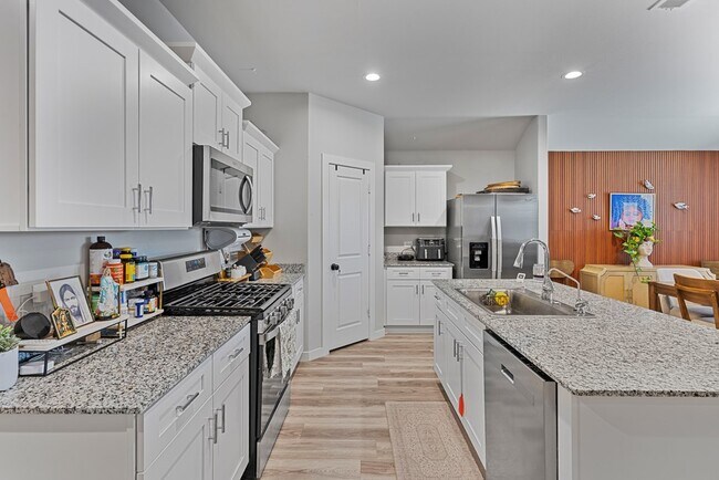 Building Photo - 7710 Purple Vitex Rd