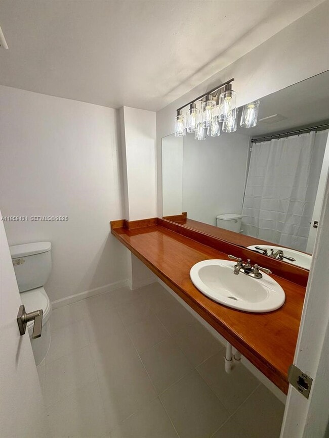 Building Photo - 15832 SW 91st Ct