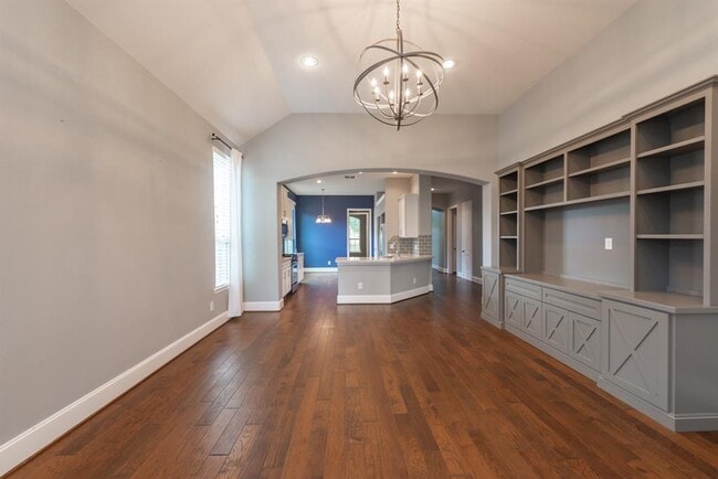 Building Photo - 29010 Pinnacle Ridge Dr