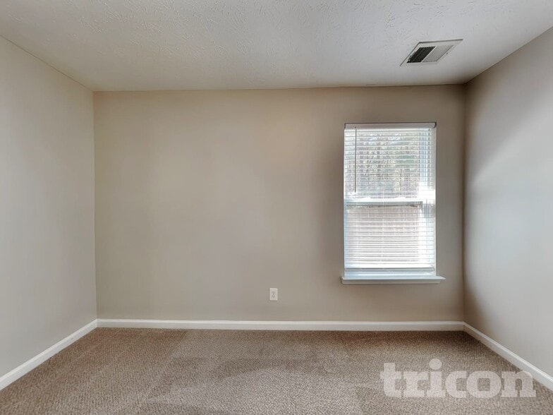 Building Photo - 4681 Raven Wood Loop